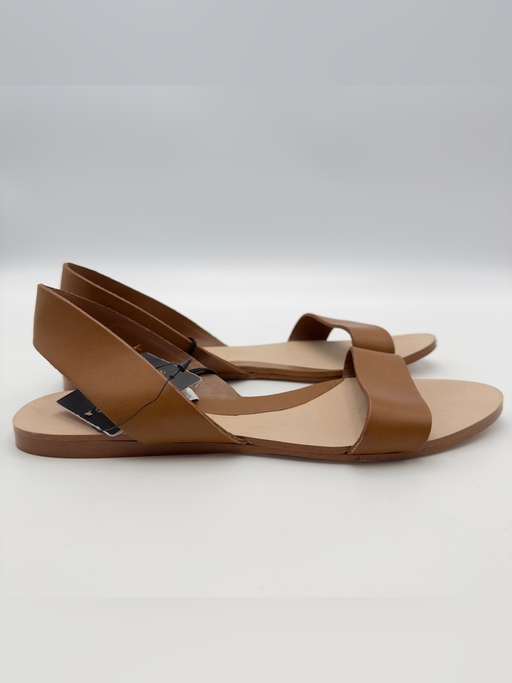 Zara Women’s Strappy Sandals  Slip-On   Tan / Cognac Brown Solid     US 7.5